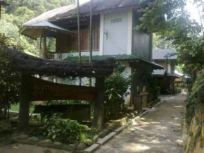 mboy guest house
